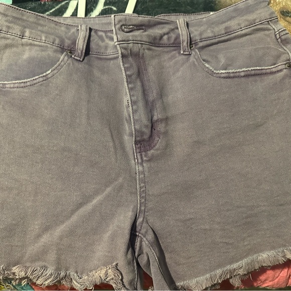 Zenana Outfitters Purple Jean Shorts - Picture 1 of 3